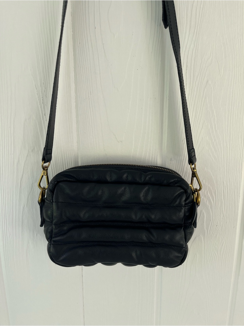 Madewell Transport Camera Bag | Puff Edition in Black
